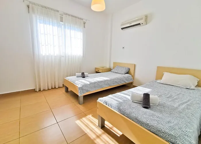 アパート Off Course Seaview