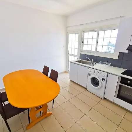 Appartement Off Course Seaview Larnaca